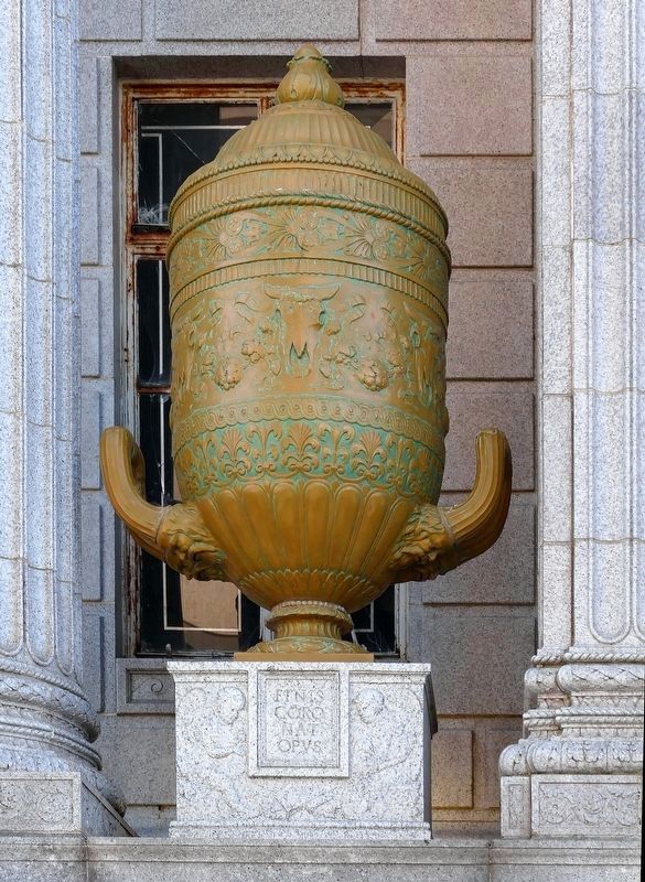 One of two large urns near the entry to the bank image. Click for full size.