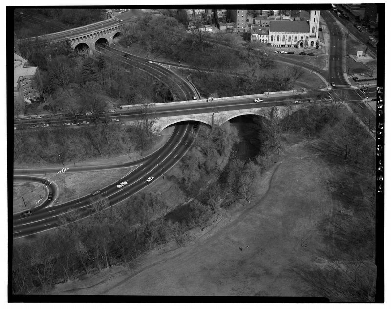Aerial view of P Street Bridge and 'P Street Beach,' looking north image. Click for full size.