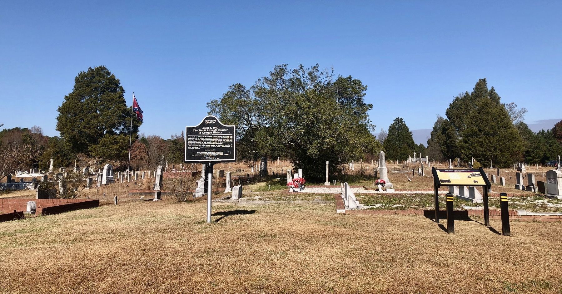 New Hope Church Cemetery and Marker image. Click for full size.