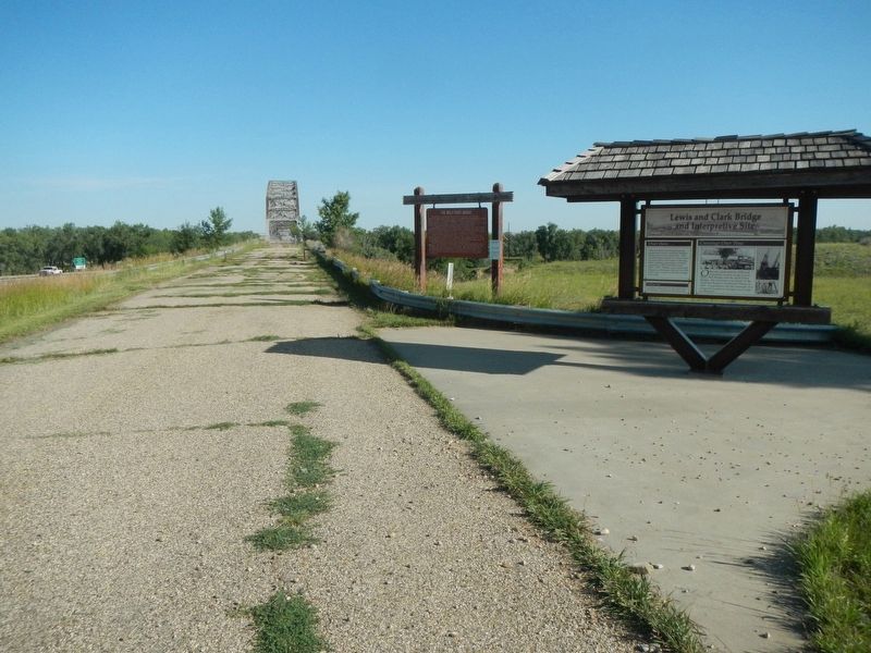 Lewis and Clark Bridge and Lewis and Clark Bridge and Interpretive Site Marker image. Click for full size.