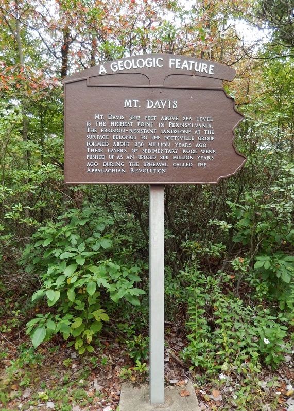 Mt. Davis Marker (<i>tall view  repainted</i>) image. Click for full size.