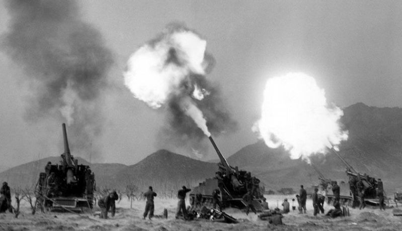 Men of the 204th Field Artillery Battalion, U.S. Eighth Army, ... 150 mm "Long Toms" on Chinese. Click for full size. Men of the 204th Field Artillery Battalion, U.S. Eighth Army, ... 150 mm "Long Toms" on Chinese image. Click for full size.