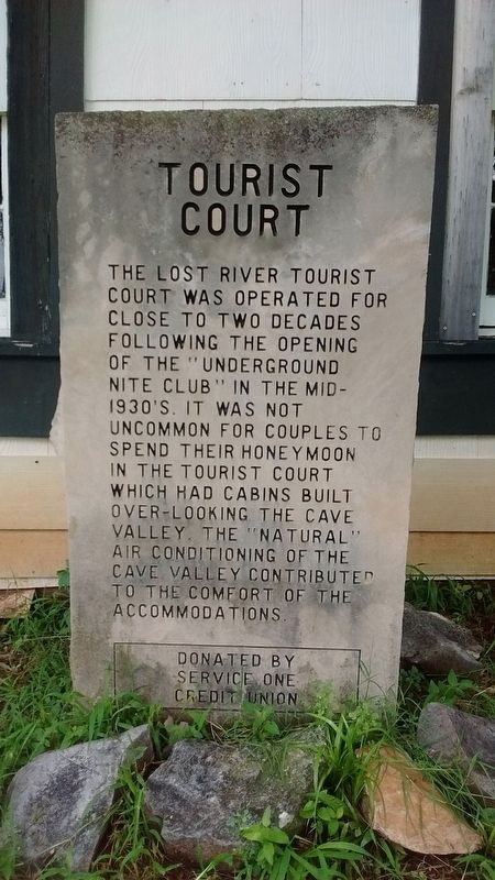 Tourist Court Marker image. Click for full size.