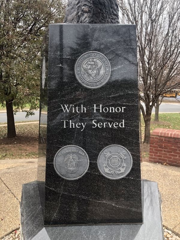 Manassas Veterans Memorial image. Click for full size.