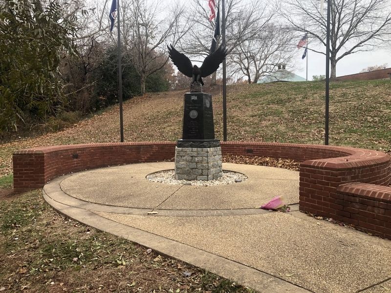 Manassas Veterans Memorial image. Click for full size.