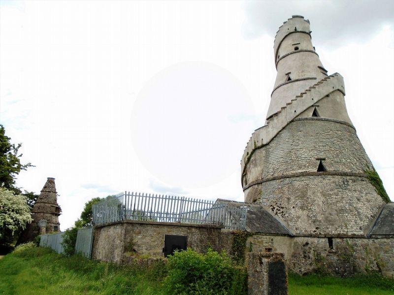 The Wonderful Barn and Dovecote image. Click for full size.