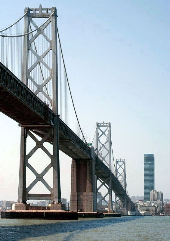 San Francisco Bay Bridge and One Rincon Hill image. Click for full size.