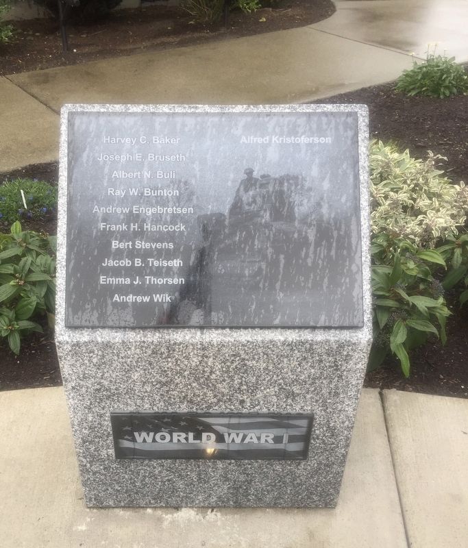 Stanwood Area Historical Society Veterans' Memorial image. Click for full size.
