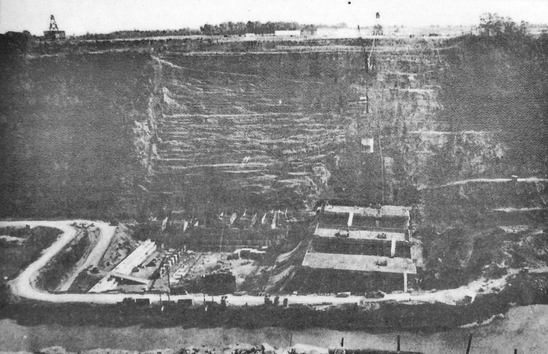 Marker detail: Early construction of the dam in 1948 image. Click for full size.