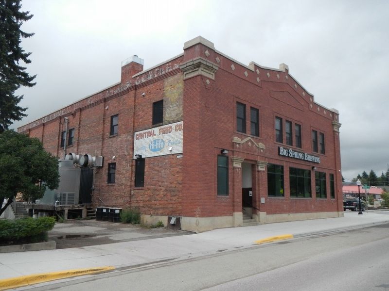 Lewistown Mercantile Company Building and Marker image. Click for full size.