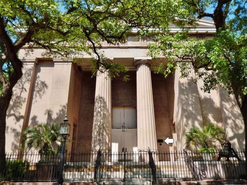Oldest Episcopal Church in the State Marker � <i>wide view<br>(marker visible right of entrance)</i> image. Click for full size.