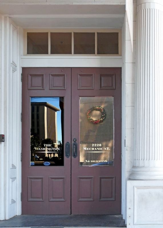 Door to the previous offices of the W.P. Ballinger Law Firm image. Click for full size.