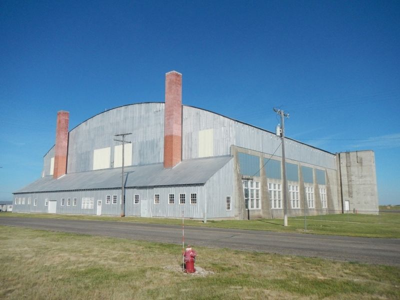 Lewiston Satellite Airfield Hangar image. Click for full size.