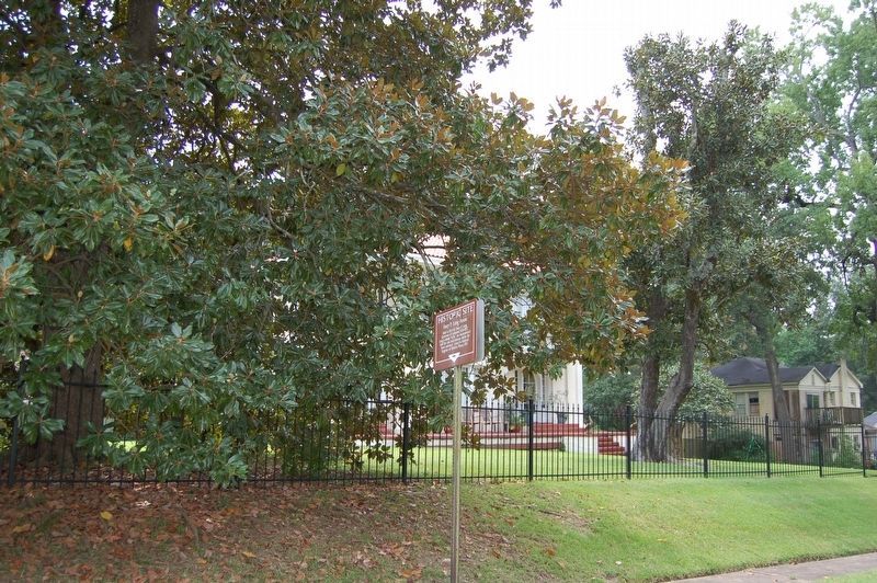 Huey P. Long House Marker image. Click for full size.