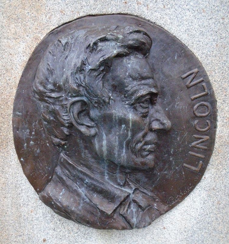Abraham Lincoln Bas Relief image. Click for full size.
