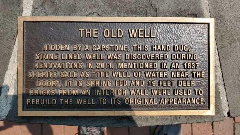 The Old Well Marker image. Click for full size.