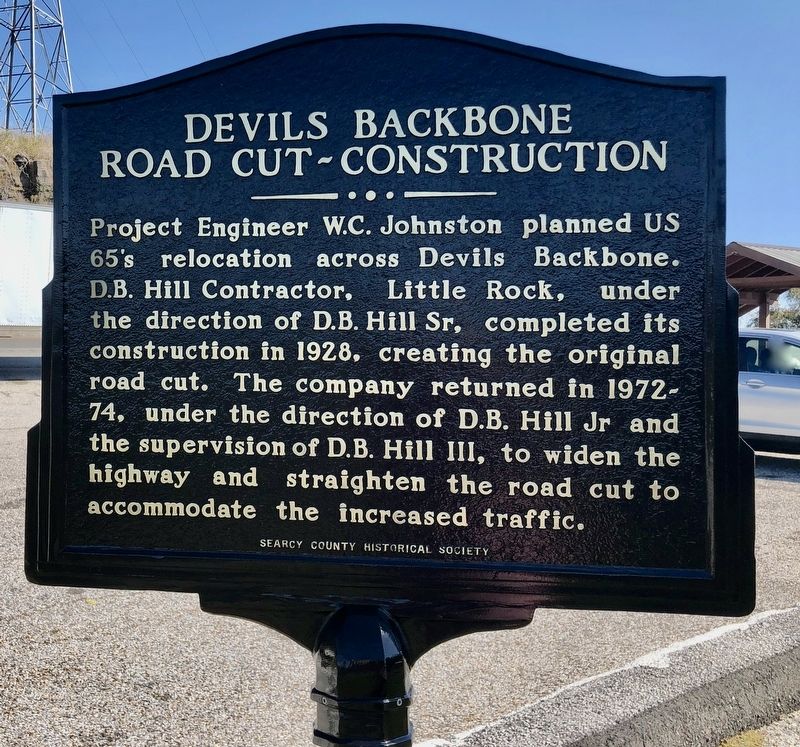 Devils Backbone Road Cut-Construction Marker image. Click for full size.