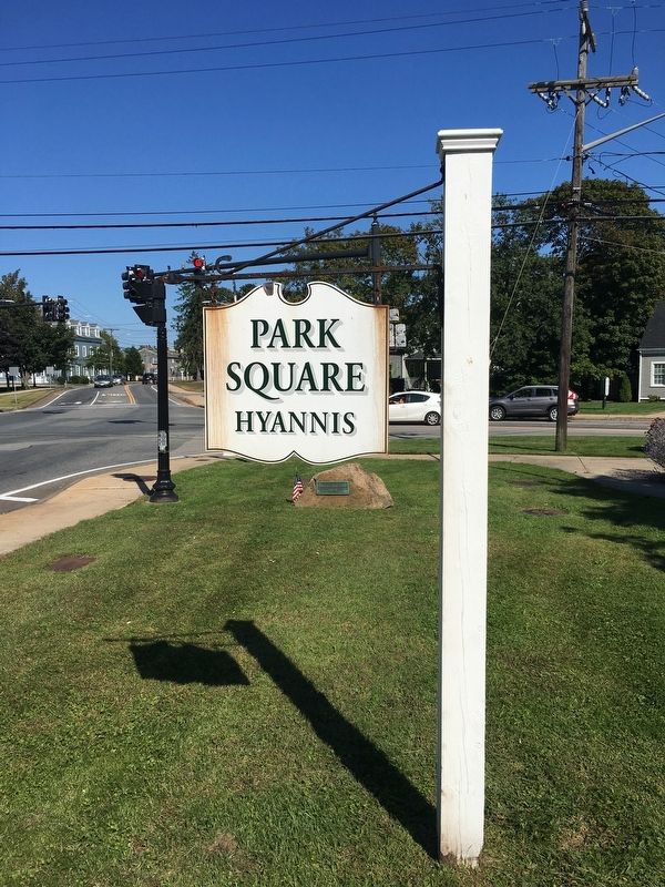 Park Square Hyannis image. Click for full size.