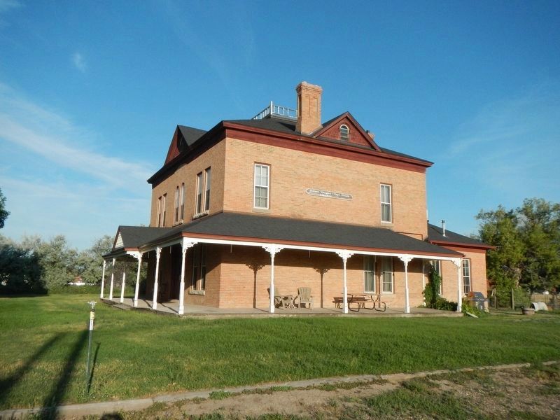 The Captain Couch Ranch-house and Marker image. Click for full size.
