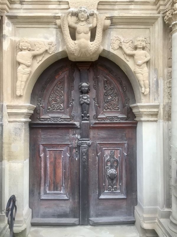 Das Schloss - the front door image. Click for full size.