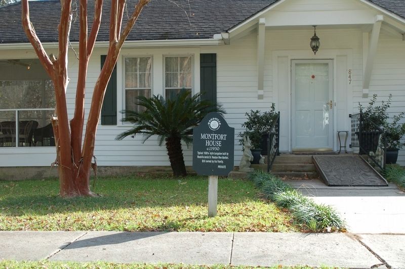Montfort House Marker image. Click for full size.