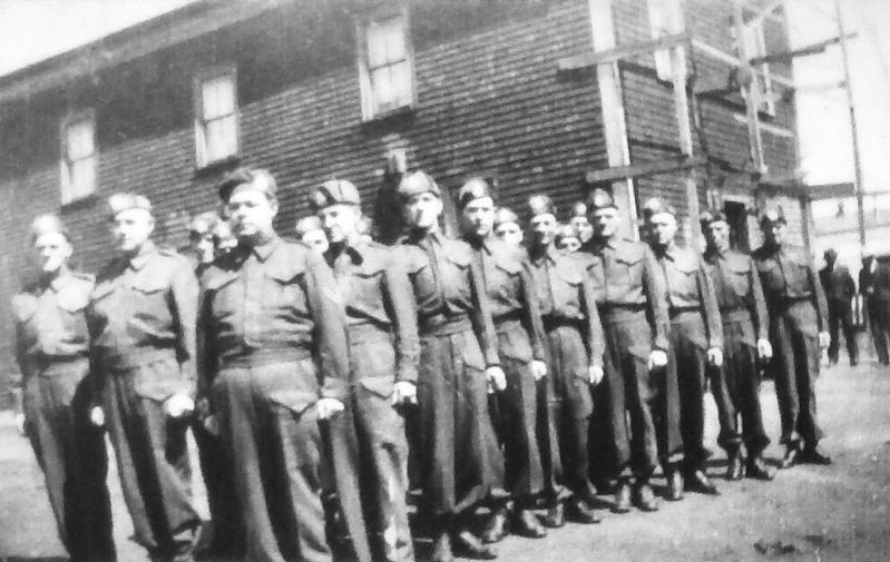 Marker detail: Local World War II reserve army assembled in front of Masonic Hall image. Click for full size.