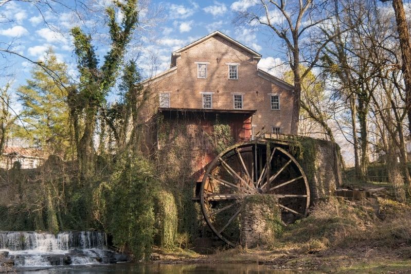 32 Foot Fitz Water Wheel image. Click for full size.