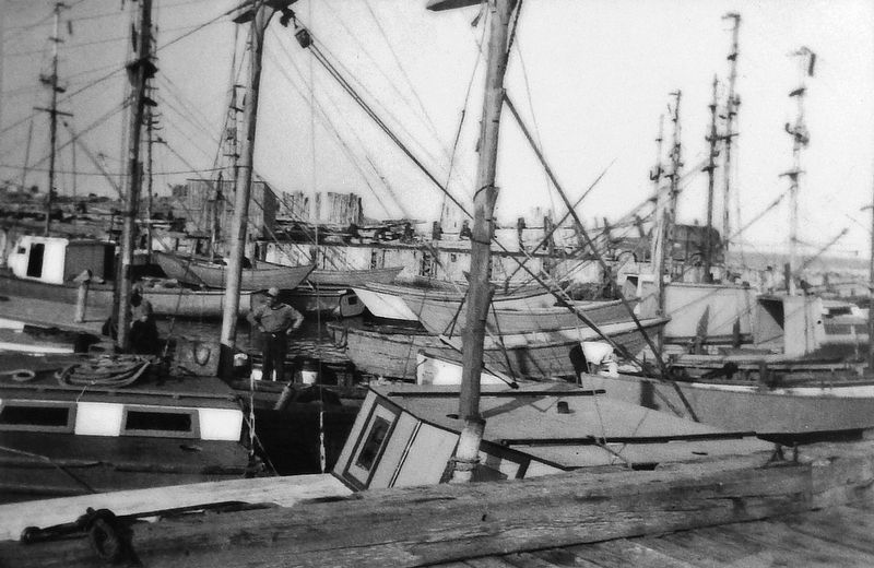 Marker detail: Swordfishing boats • 1940s image. Click for full size.
