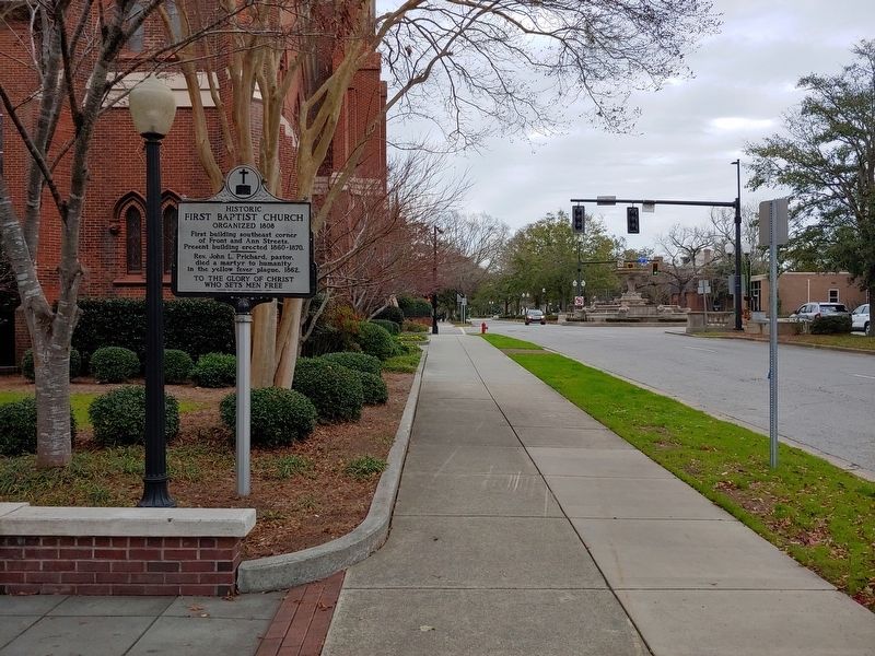 Historic First Baptist Church Marker image. Click for full size.