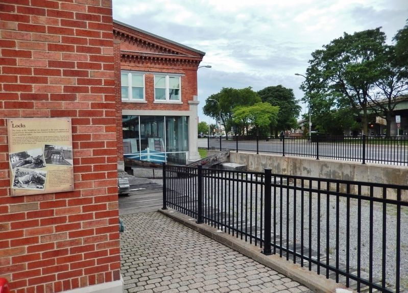 Locks Marker &bull; <i>wide view<br>(east side of Erie Canal Museum in background)</i> image. Click for full size.