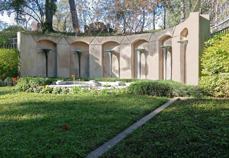 Howare Hughes Burial Site. Click for full size. Howare Hughes Burial Site image. Click for full size.