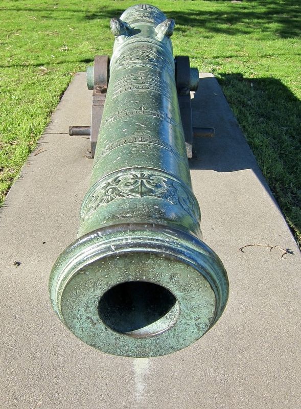 French 24-Pounder - business end image. Click for full size.