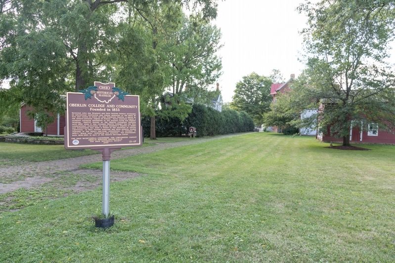 Oberlin College and Community / Abolitionism in Oberlin Marker image. Click for full size.