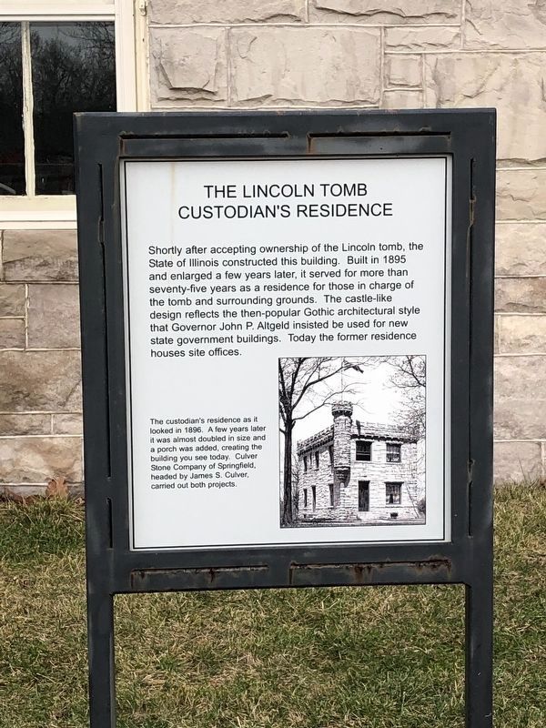 The Lincoln Tomb Custodian's Residence Marker image. Click for full size.
