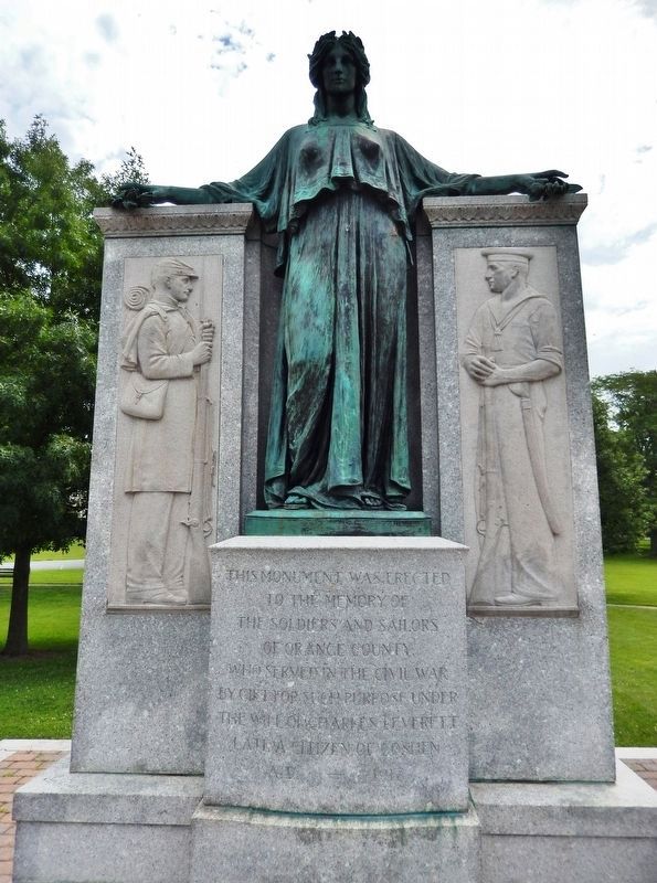 Charles J. Everett Memorial (<i>tall view</i>). Click for full size. Charles J. Everett Memorial (<i>tall view</i>) image. Click for full size.