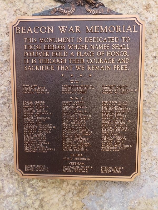 Beacon War Memorial image. Click for full size.