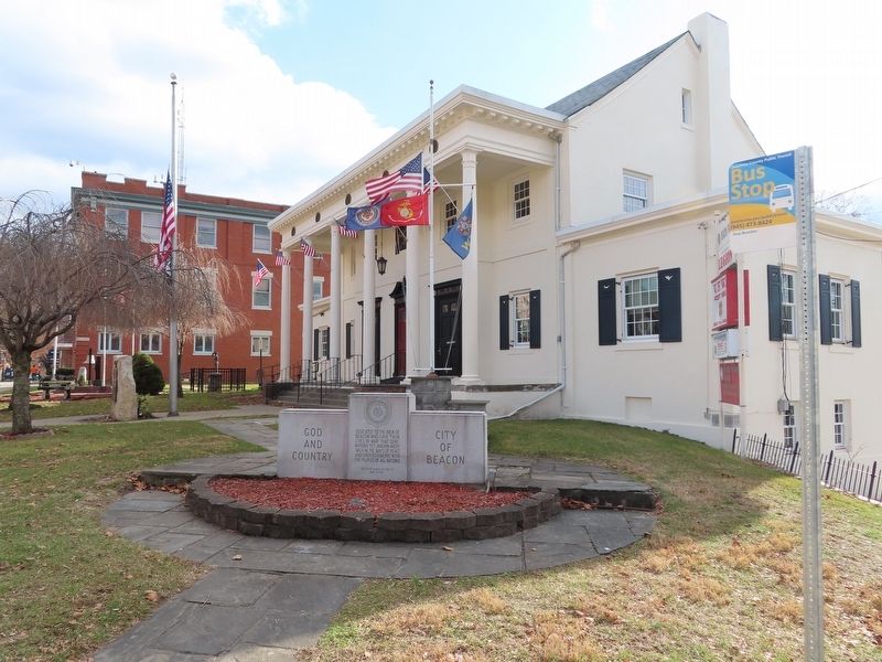 City of Beacon Veterans Memorial image. Click for full size.