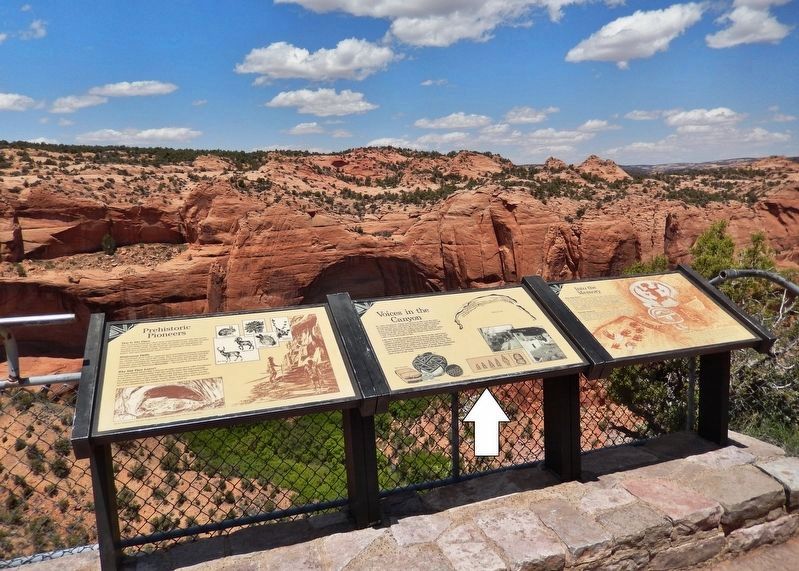 Voices in the Canyon Marker <i>wide view<br>(center of 3 related markers at this site)</i>. Click for full size. Voices in the Canyon Marker <i>wide view<br>(center of 3 related markers at this site)</i> image. Click for full size.