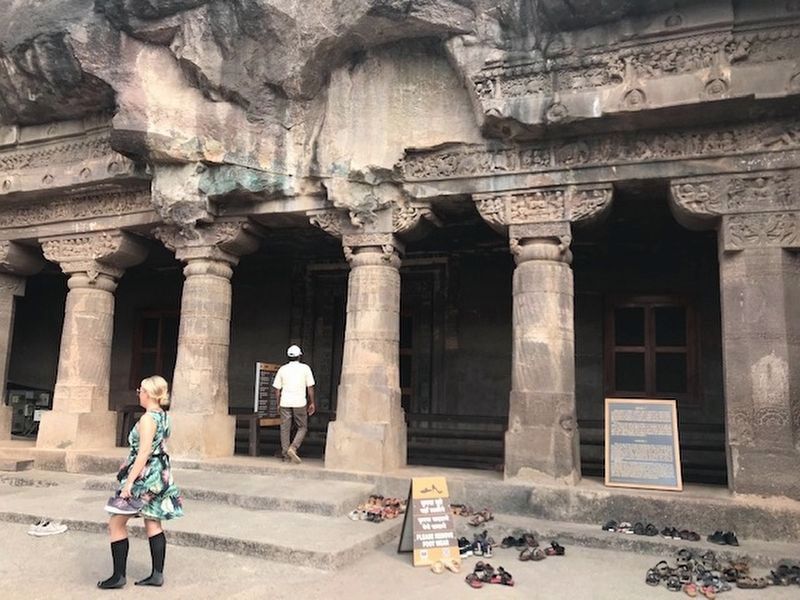 Cave No. 1 / गुफा क़ 1 Marker - wide view image, Touch for more information