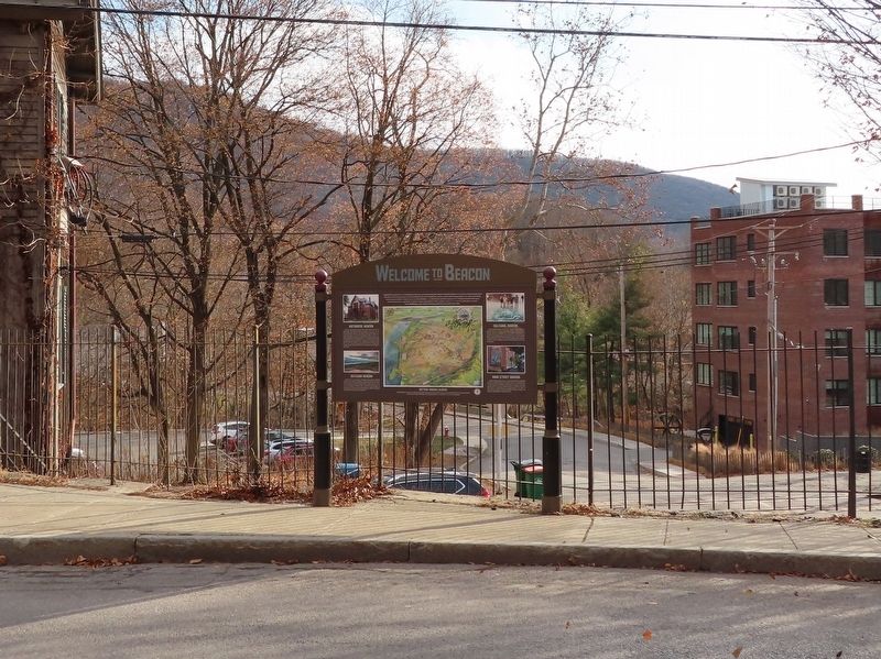 Welcome to Beacon Marker image. Click for full size.
