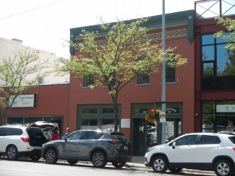 Gleim Building II and Marker image. Click for full size.