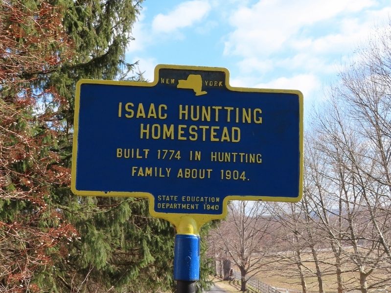 Isaac Huntting Homestead Marker image. Click for full size.