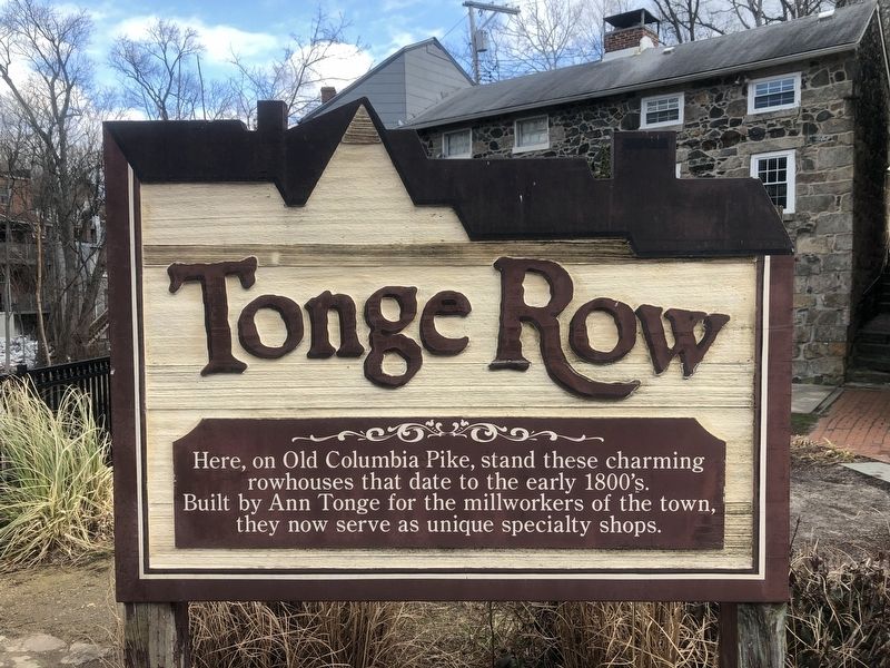 Tonge Row Marker image. Click for full size.