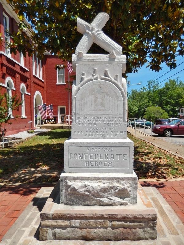 Confederate Heroes Monument image. Click for full size.