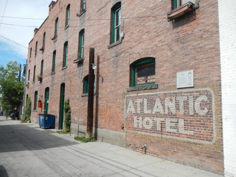 The Atlantic Hotel and Marker image. Click for full size.