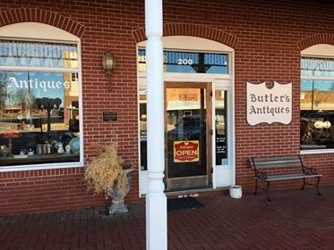 Butler's Antiques image. Click for full size.