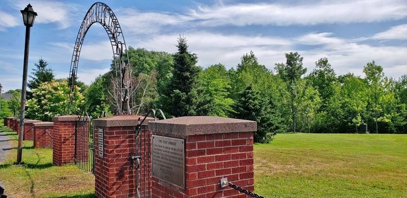 Duff Pioneer Cemetery Entrance<br>(<i>marker visible in foreground</i>). Click for full size. Duff Pioneer Cemetery Entrance<br>(<i>marker visible in foreground</i>) image. Click for full size.