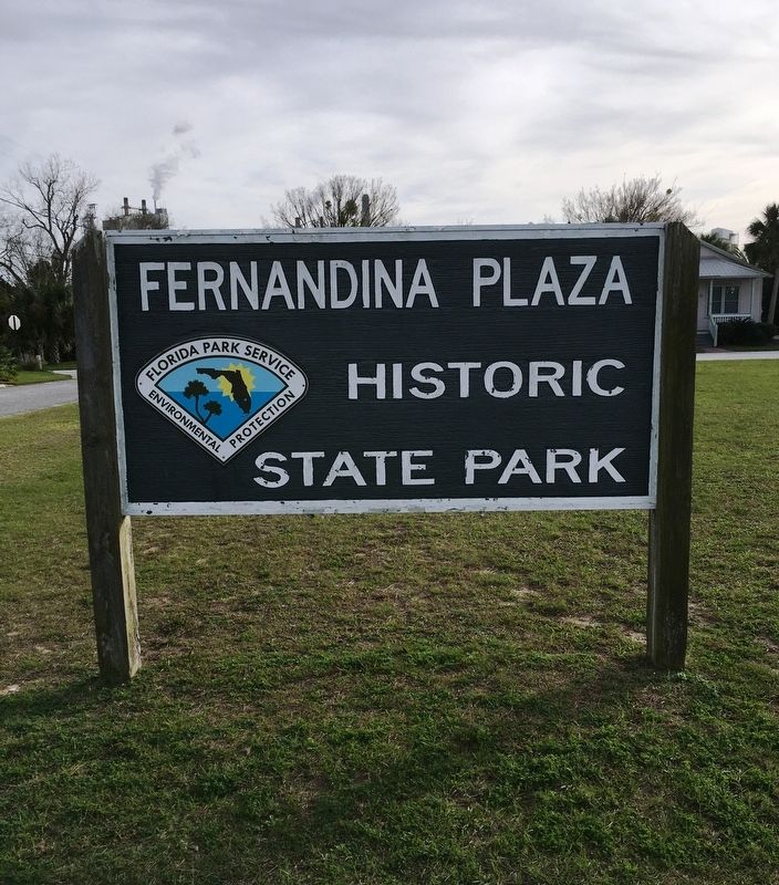 Fernandina Plaza Historic State Park sign. Click for full size. Fernandina Plaza Historic State Park sign image. Click for full size.