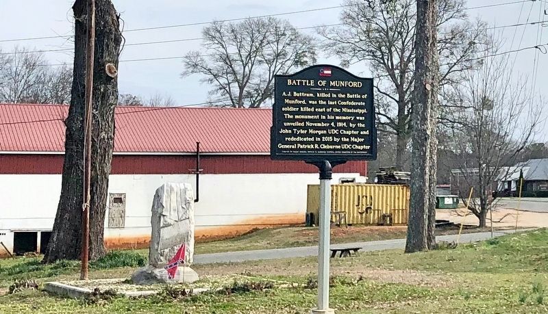 Battle of Munford Marker with AJ Buttram memorial behind. image. Click for full size.