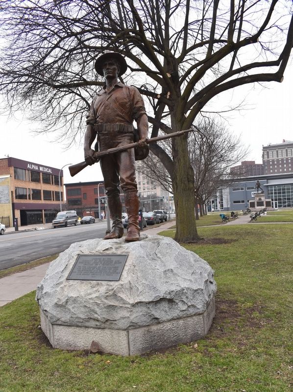 Spanish War Memorial. Click for full size. Spanish War Memorial image. Click for full size.